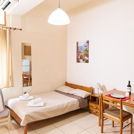 Mat Old Town Apartments A Rethymno  Bagian luar foto