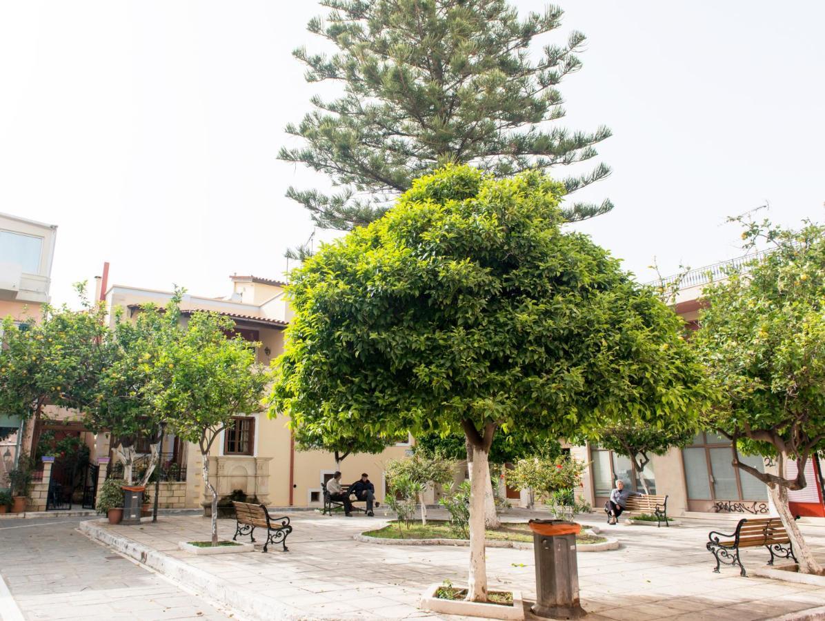 Mat Old Town Apartments A Rethymno  Bagian luar foto