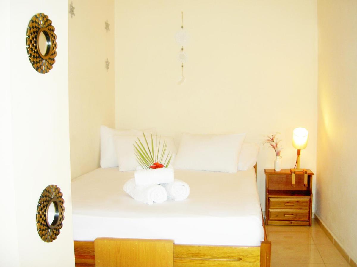 Mat Old Town Apartments A Rethymno  Bagian luar foto