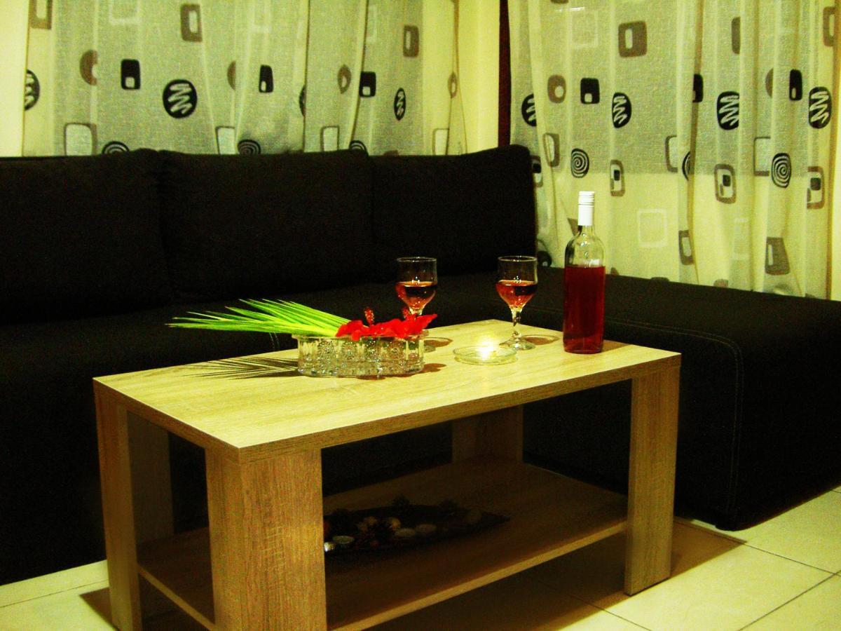 Mat Old Town Apartments A Rethymno  Bagian luar foto